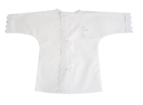 Крестильная рубашка с вышитом крестиком бирюзового цвета с украшением из тесьмы