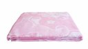 Розовое байковое одеяло